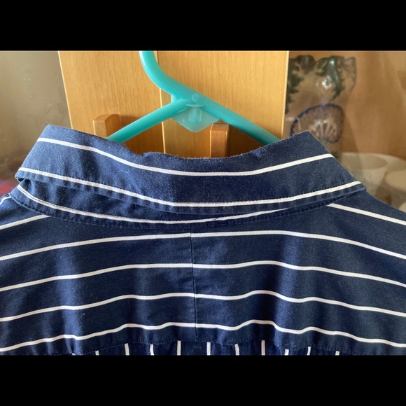 EUC Ralph Lauren Cotton Ruffle & Stripled Button Down Shirt, Size XL - Picture 5 of 10